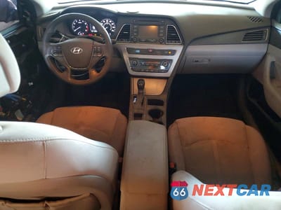 Zdjęcie 8 z 12 samochodu: 2015 HYUNDAI SONATA SPORT VIN:5NPE34AF6FH068533 - miniatura