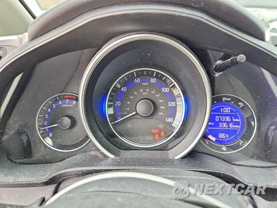 Zdjęcie 9 z 12 samochodu: 2017 HONDA FIT VIN:3HGGK5G52HM702029 - miniatura