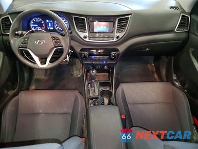 Zdjęcie 8 z 13 samochodu: 2017 HYUNDAI TUCSON SE VIN:KM8J3CA49HU489092 - miniatura