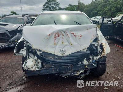 Piąte zdjęcie samochodu w środku: 2013 TOYOTA SIENNA LE VIN:5TDJK3DC1DS056729 - miniatura