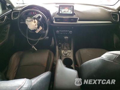 Zdjęcie 8 z 12 samochodu: 2016 MAZDA 3 VIN:JM1BM1X33G1292301 - miniatura