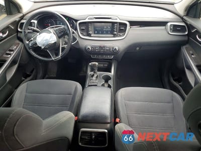Zdjęcie 8 z 13 samochodu: 2017 KIA SORENTO LX VIN:5XYPGDA39HG206594 - miniatura