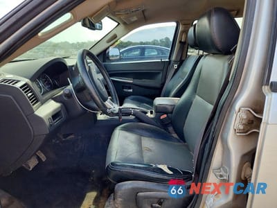 Zdjęcie 7 z 14 samochodu: 2009 JEEP GRAND CHEROKEE LAREDO VIN:1J8GS48K39C545412 - miniatura