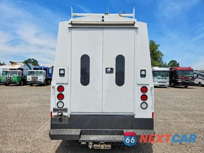 Zdjęcie 6 z 13 samochodu: 2017 MERCEDES-BENZ SPRINTER 3500 VIN:WDAPF3CC5H9732171 - miniatura