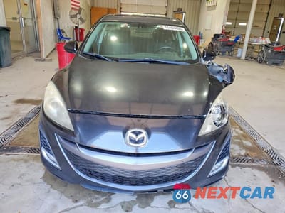 Piąte zdjęcie samochodu w środku: 2011 MAZDA 3 S VIN:JM1BL1U62B1397454 - miniatura