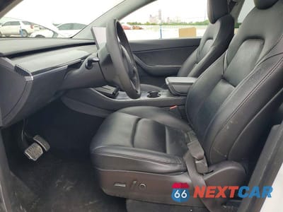 Zdjęcie 7 z 13 samochodu: 2021 TESLA MODEL Y VIN:5YJYGDED8MF110626 - miniatura