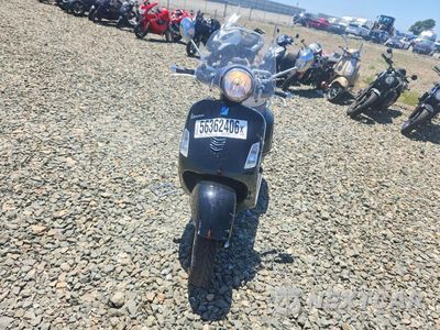Drugie zdjęcie samochodu z przodu: 2018 VESPA/PIAG GTS 300 VIN:ZAPMA39L4J5200119 - miniatura