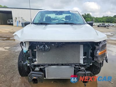 Piąte zdjęcie samochodu w środku: 2025 FORD F150 XL VIN:1FTMF1KP5SKF77341 - miniatura