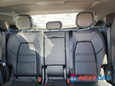 Zdjęcie 10 z 14 samochodu: 2022 PORSCHE CAYENNE COUPE VIN:WP1BA2AY2NDA47986 - miniatura