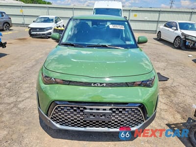 Piąte zdjęcie samochodu w środku: 2023 KIA SOUL EX VIN:KNDJ33AU1P7208906 - miniatura