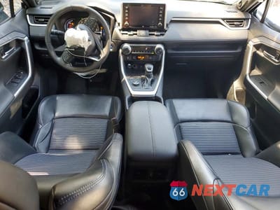 Zdjęcie 8 z 13 samochodu: 2021 TOYOTA RAV4 XSE VIN:2T3E6RFV4MW002332 - miniatura
