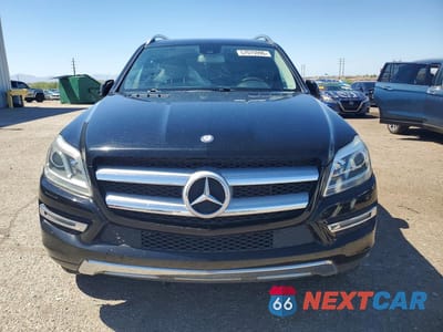 Piąte zdjęcie samochodu w środku: 2013 MERCEDES-BENZ GL 450 4MATIC VIN:4JGDF7CE9DA170997 - miniatura