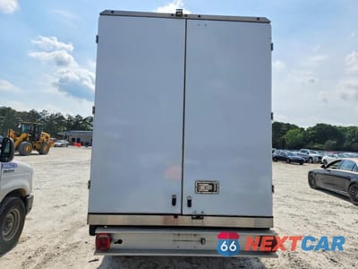 Zdjęcie 10 z 13 samochodu: 2023 FORD E350 REFRIGERATED BOX TRUCK VIN:1FDWE3FK4PDD14769 - miniatura