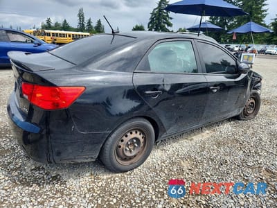 Trzecie zdjęcie samochodu z tyłu: 2012 KIA FORTE EX VIN:KNAFU4A24C5508062 - miniatura
