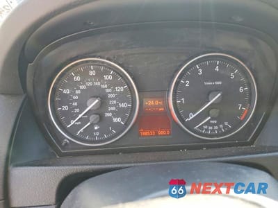 Zdjęcie 9 z 12 samochodu: 2014 BMW X1 XDRIVE28I VIN:WBAVL1C56EVY13098 - miniatura