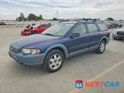 2002 VOLVO V70 XC YV1SZ58D321080095 - główne zdjęcie licytacji z USA - miniatura