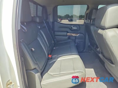 Zdjęcie 10 z 12 samochodu: 2020 CHEVROLET SILVERADO K1500 RST VIN:3GCUYEED5LG140189 - miniatura