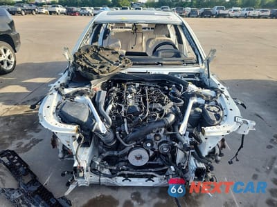 Piąte zdjęcie samochodu w środku: 2021 BMW 740 I VIN:WBA7T2C07MCF88819 - miniatura