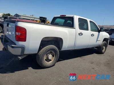 Trzecie zdjęcie samochodu z tyłu: 2007 CHEVROLET SILVERADO C2500 HEAVY DUTY VIN:1GCHC23K47F525203 - miniatura