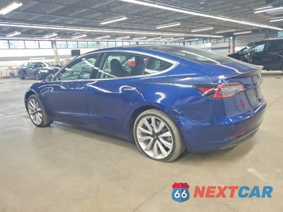 Drugie zdjęcie samochodu z przodu: 2018 TESLA MODEL 3 VIN:5YJ3E1EA0JF008155 - miniatura