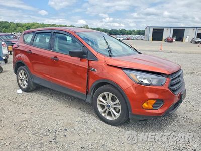 Czwarte zdjęcie samochodu z boku: 2019 FORD ESCAPE S VIN:1FMCU0F74KUB46981 - miniatura