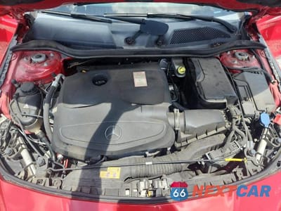 Zdjęcie 11 z 12 samochodu: 2018 MERCEDES-BENZ CLA 250 VIN:WDDSJ4EB4JN510367 - miniatura