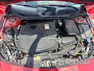 Zdjęcie 11 z 12 samochodu: 2018 MERCEDES-BENZ CLA 250 VIN:WDDSJ4EB4JN510367 - miniatura