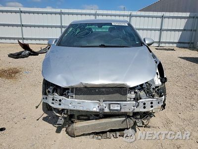 Piąte zdjęcie samochodu w środku: 2017 CHEVROLET CRUZE LT VIN:1G1BE5SM9H7258522 - miniatura