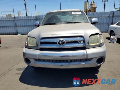 Piąte zdjęcie samochodu w środku: 2003 TOYOTA TUNDRA ACCESS CAB SR5 VIN:5TBRT34163S422979 - miniatura