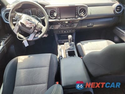 Zdjęcie 8 z 12 samochodu: 2023 TOYOTA TACOMA TRD SPORT VIN:3TMAZ5CNXPM207940 - miniatura
