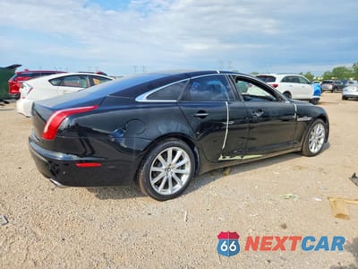 Trzecie zdjęcie samochodu z tyłu: 2012 JAGUAR XJ VIN:SAJWA1CB4CLV30051 - miniatura