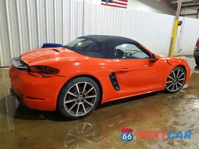 Trzecie zdjęcie samochodu z tyłu: 2017 PORSCHE BOXSTER S VIN:WP0CB2A87HS241481 - miniatura