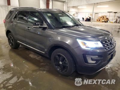 Czwarte zdjęcie samochodu z boku: 2017 FORD EXPLORER XLT VIN:1FM5K8D84HGD89013 - miniatura