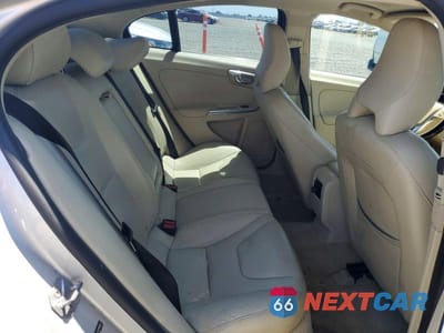 Zdjęcie 10 z 12 samochodu: 2015 VOLV S60 VIN:YV140MFKXF2366296 - miniatura