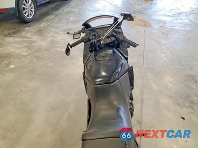 Zdjęcie 6 z 9 samochodu: 1990 KAWASAKI ZX600 C VIN:JKAZX4C19LA021761 - miniatura