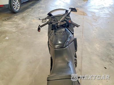Zdjęcie 6 z 9 samochodu: 1990 KAWASAKI ZX600 C VIN:JKAZX4C19LA021761 - miniatura