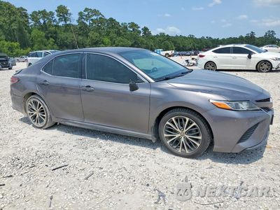 Czwarte zdjęcie samochodu z boku: 2019 TOYOTA CAMRY SE VIN:4T1B11HK5KU842440 - miniatura