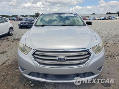 Piąte zdjęcie samochodu w środku: 2013 FORD TAURUS SE VIN:1FAHP2D89DG230407 - miniatura