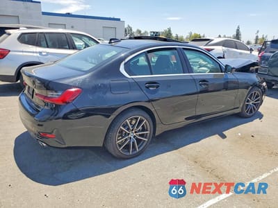 Trzecie zdjęcie samochodu z tyłu: 2021 BMW 330E VIN:3MW5P7J02M8B48376 - miniatura