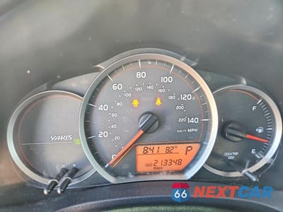 Zdjęcie 9 z 13 samochodu: 2013 TOYOTA YARIS 5-DOOR LE VIN:JTDKTUD33DD542915 - miniatura