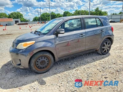 2009 SCION XD BASE JTKKU10469J046843 - główne zdjęcie licytacji z USA - miniatura