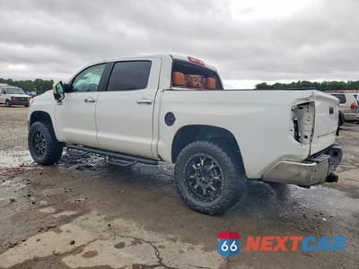 Drugie zdjęcie samochodu z przodu: 2014 TOYOTA TUNDRA CREWMAX PLATINUM VIN:5TFAY5F19EX364099 - miniatura