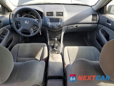 Zdjęcie 8 z 12 samochodu: 2006 HONDA ACCORD SE VIN:1HGCM55316A106382 - miniatura