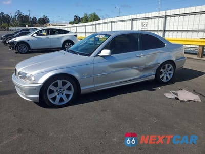 2000 BMW 323 CI WBABM3342YJN84496 - główne zdjęcie licytacji z USA - miniatura