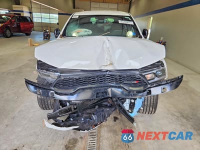 Piąte zdjęcie samochodu w środku: 2026 DODGE DURANGO GT VIN:1C4RDJDG6TC238897 - miniatura