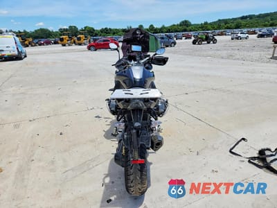 Czwarte zdjęcie samochodu z boku: 2020 BMW R 1250 RS VIN:WB10J8301LZG92356 - miniatura