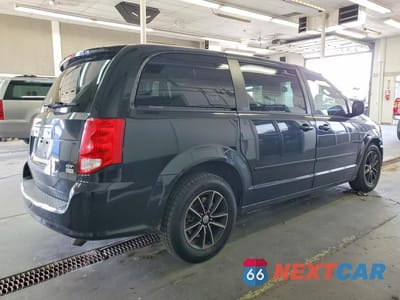 Trzecie zdjęcie samochodu z tyłu: 2017 DODGE GRAND CARAVAN GT VIN:2C4RDGEG6HR755794 - miniatura