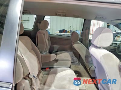 Zdjęcie 11 z 14 samochodu: 2008 TOYOTA SIENNA LE 7-PASSENGER VIN:5TDZK23C18S160352 - miniatura