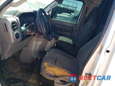Zdjęcie 7 z 13 samochodu: 2011 FORD ECONOLINE E250 VAN VIN:1FTNE2EWXBDA56751 - miniatura
