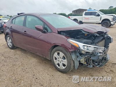 Czwarte zdjęcie samochodu z boku: 2018 KIA FORTE LX VIN:3KPFK4A79JE270490 - miniatura